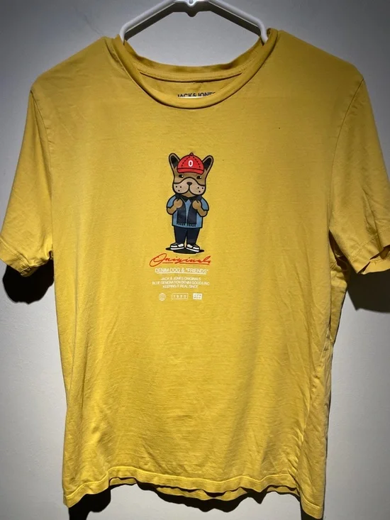 Jack & Jones Men’s Yellow Graphic T-Shirt. - Picture 3 of 7